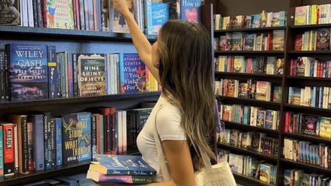 Okurken ağlamana neden olacak bir kitap oldu mu?