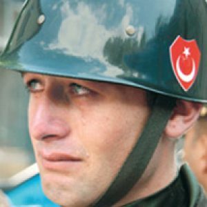 Askerlik yemin törenine, ailesi olarak katıldın mı?