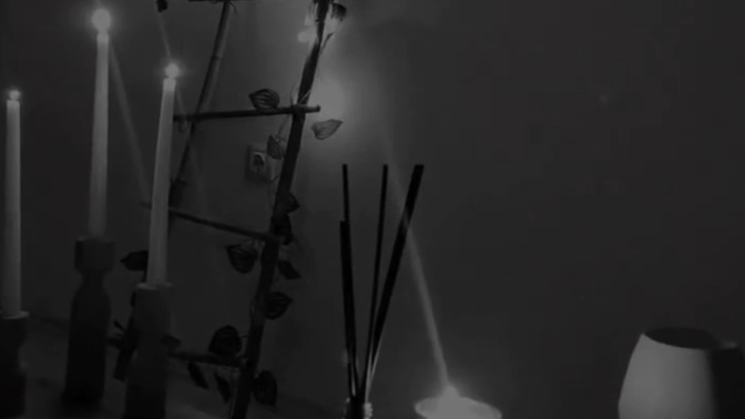 Evinizde LED ve mum gibi loş ışık kullanımlarını seviyor musunuz 🧚?