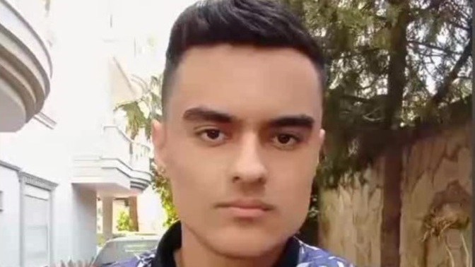 Sizce uzun saçlı halim mi, kısa saçlı mı?