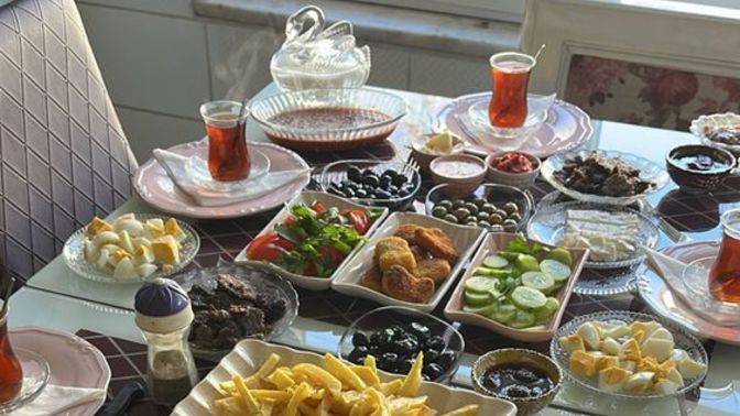 Günün en önemli öğünü sizce de kahvaltı mı?