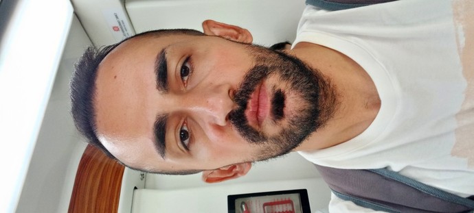 Bu yüz ifadesi insanların kalbini kırar mı?