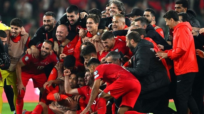Tarihimizde ilk kez avrupa şampiyonası gruplarını lider bitirmemiz size ne hissettirdi?