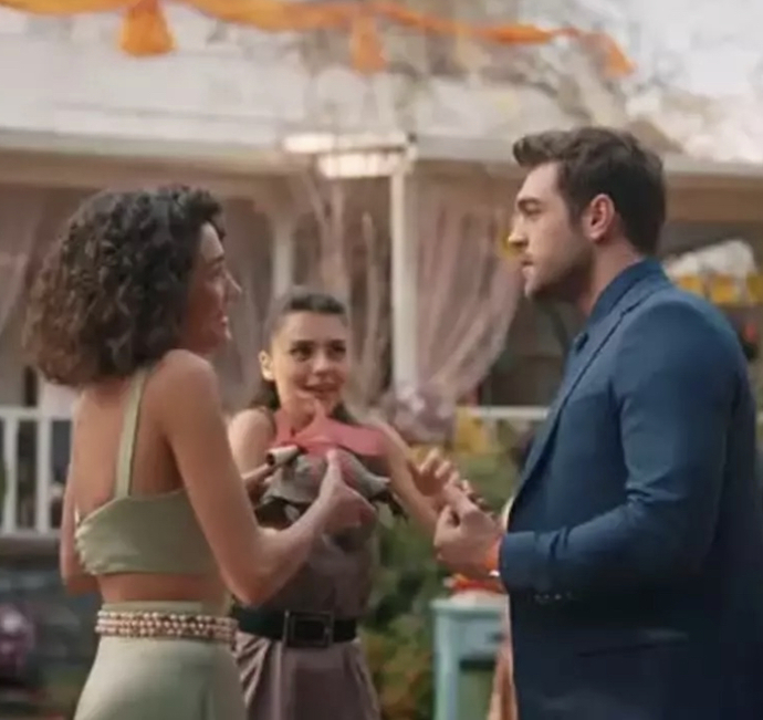 Ben mutlu son seviyorum