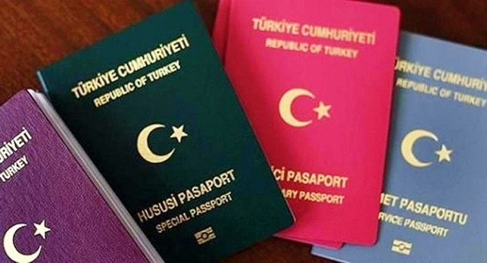 Pasaportunuz var mı? Varsa hangi renk?