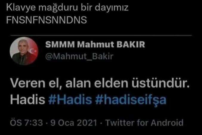 Hiç klavyenin azizliğine uğruyor musunuz? Sizce suç benim mi yoksa klavyenin mi 😂?