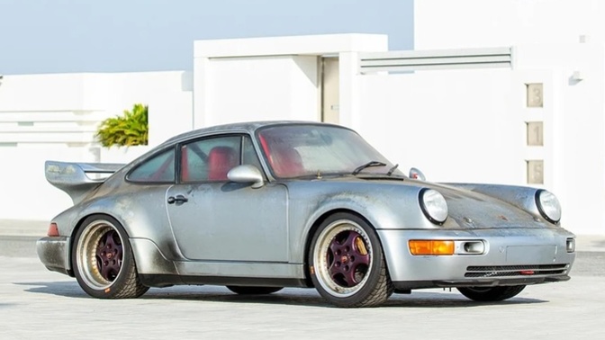 30 yaşındaki ikonik Porsche açık artırma ile satılıyor. Böyle bir aracın olsun ister miydin?