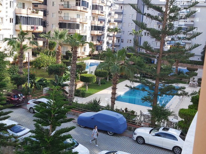 Totom dondu hava buz gibi her yer böyle mi?
