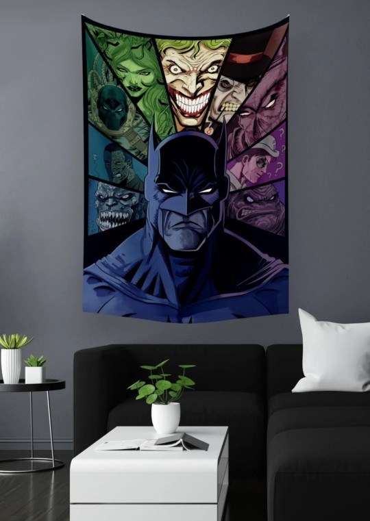 Sevgilime Marvel kutusu hazırlıyorum. Hangi duvar halısı daha güzel?