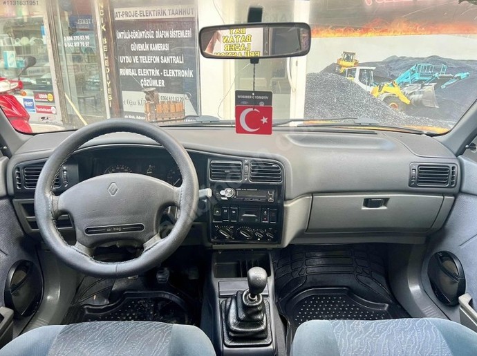 Temiz düzgün arabaya ilginiz nasıll ?