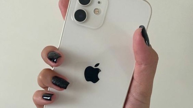 Iphone 11 alacağım renkte kararsız kaldım siz olsanız hangisini seçerdiniz?