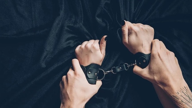 Seks esnasında bağlanmak korkutur mu?