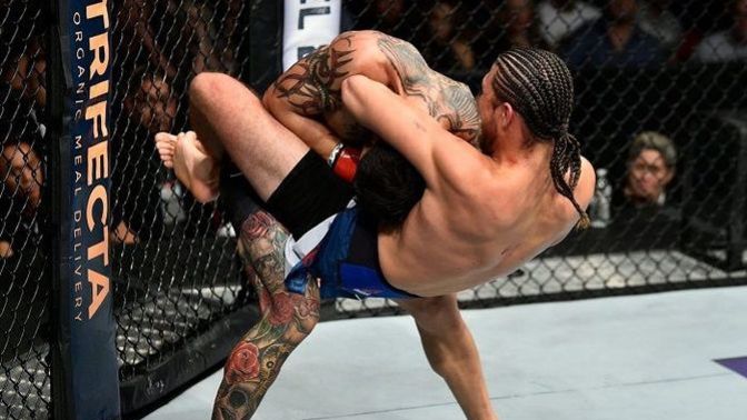 MMA dövüşlerinde güreş mi, yoksa bjj mi daha etkili?