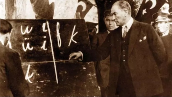Sizde iz bırakan bir öğretmeniniz oldu mu?