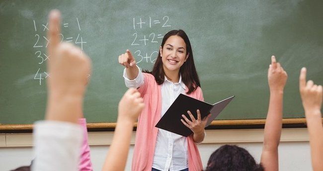 24 Kasım Öğretmenler Gününde öğretmenlerinizden birine hediye aldınız mı?