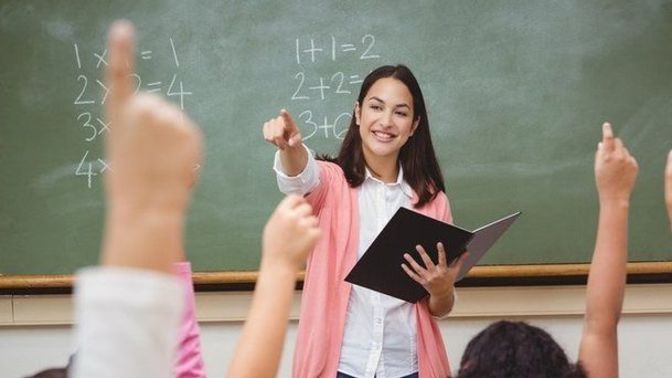 24 Kasım Öğretmenler Günü'nde öğretmenlerinizden birine hediye aldınız mı?