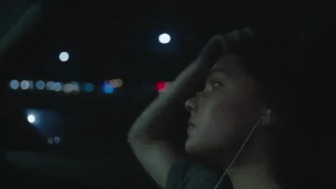 Slow şarkılar en güzel gece mi dinlenir?