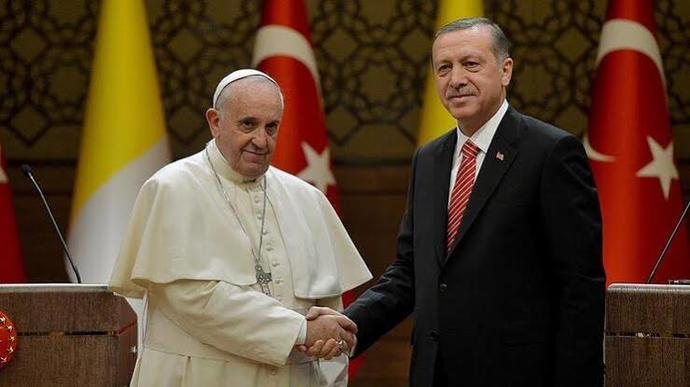 Sizce yasadigimiz ulkeden umitli misiniz?
