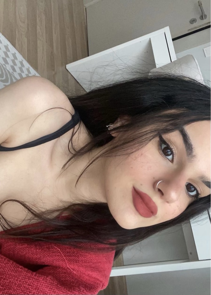 Sizce saçlarım doğal rengiyle mi daha iyi yoksa boyalı mı?