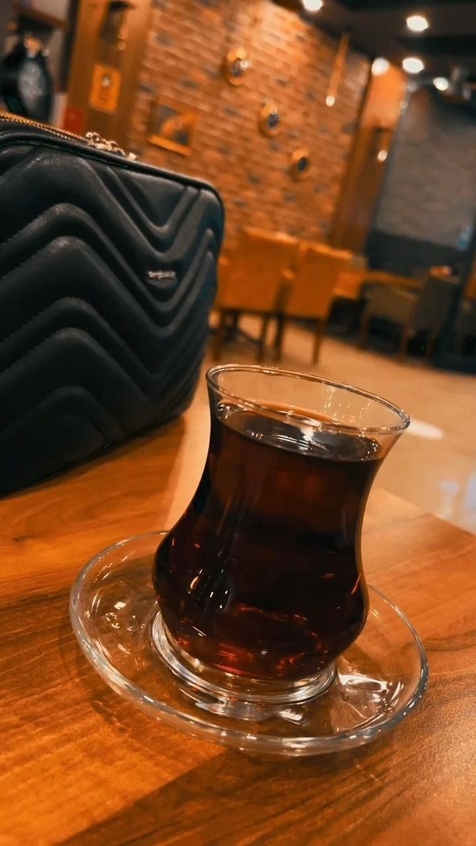 Bugünde kim için içiyoruz?