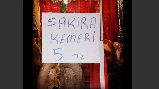 Şakir ağadır o, Shakira olsa duramazsın jdjdjd
