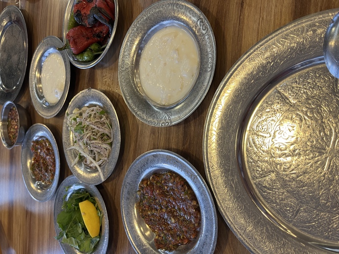 Pazar günleri dışarda yemek yiyeceğiniz zaman ne tercih edersiniz?