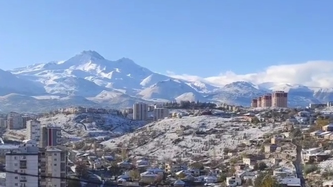 Kayseri'ye kar yağdı, sizin oraya da yağdı mı?
