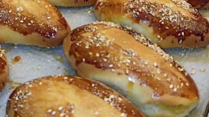 Patatesli poğaça mı yoksa zeytinli poğaça mı tercih edersin?