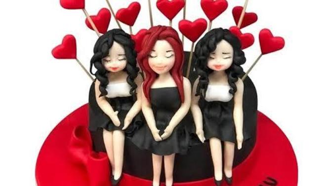 Bugün günlerden @_elyise 🥳🥳İyiki doğdun tatlım.. 😍🥰 Doğum günü kutlamasını sever misiniz?