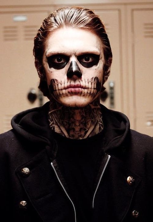 American Horror Story güzel mi, izlenir mi?