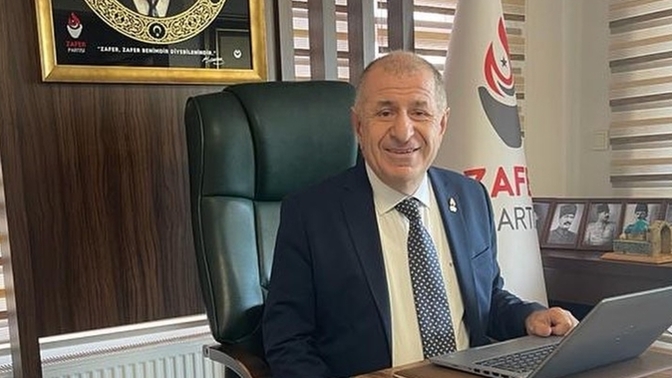 Ümit özdağ hakkında ne düşünüyorsunuz?