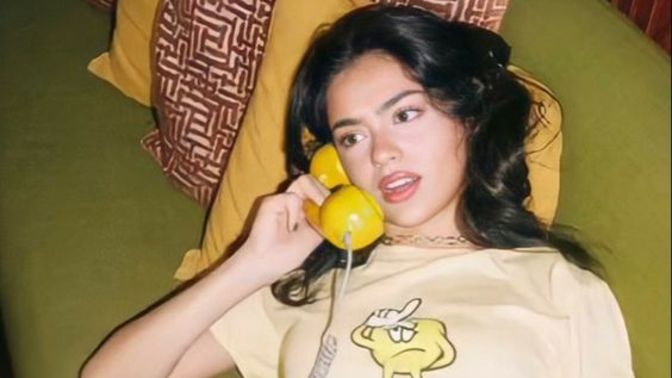 Gün içerisinde telefonla en çok kiminle iletişim kuruyorsun?