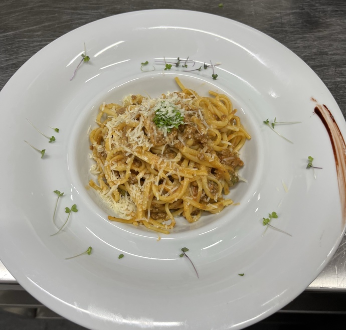 Bolonez soslu makarna yaptım, nasıl olmuş sizce?