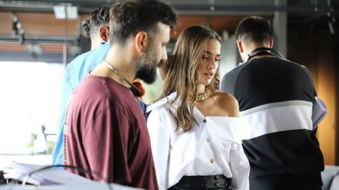 Geçen perşembe toksik ilişkim bitti. Bu cuma birisiyle buluşmam yanlış mı olur?
