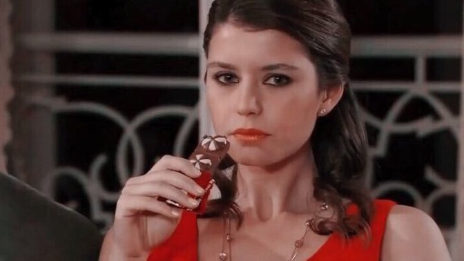 Sizce kadınları çikolatadan daha çok mutlu eden şey nedir?