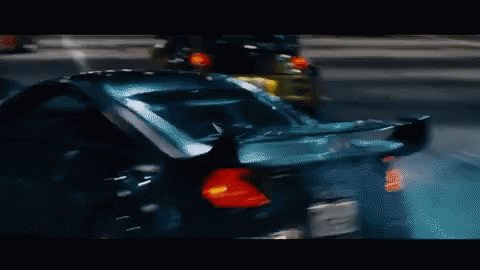 Sadece çekirdek kola eşliğinde izlenir dediğin o film hangisi?