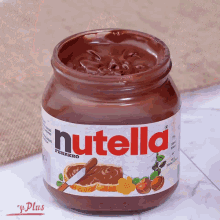 Nutella mı fındık ezmesi mi ?