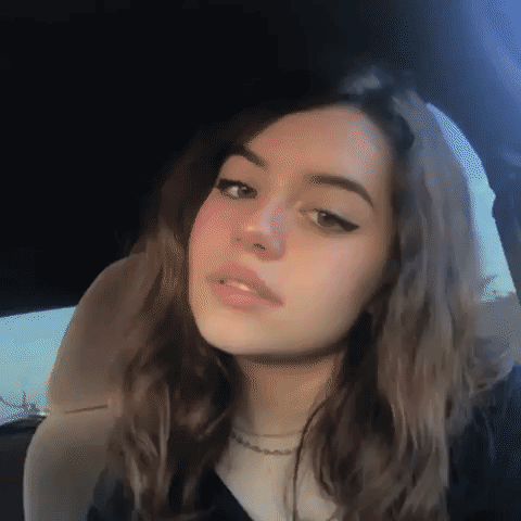 Güzel bir kadın göze, iyi bir kadın da kalbe hoş görünür, birincisi pırlanta, ikincisi hazinedir. Doğru mu?