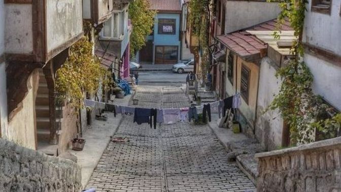 Afyon'da 5 gün kalacağım. Nereleri gezebilirim?