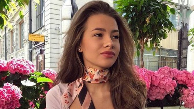 "Aşırı güzel kız" diyebileceğiniz kızın, dış görünüş özellikleri nelerdir?