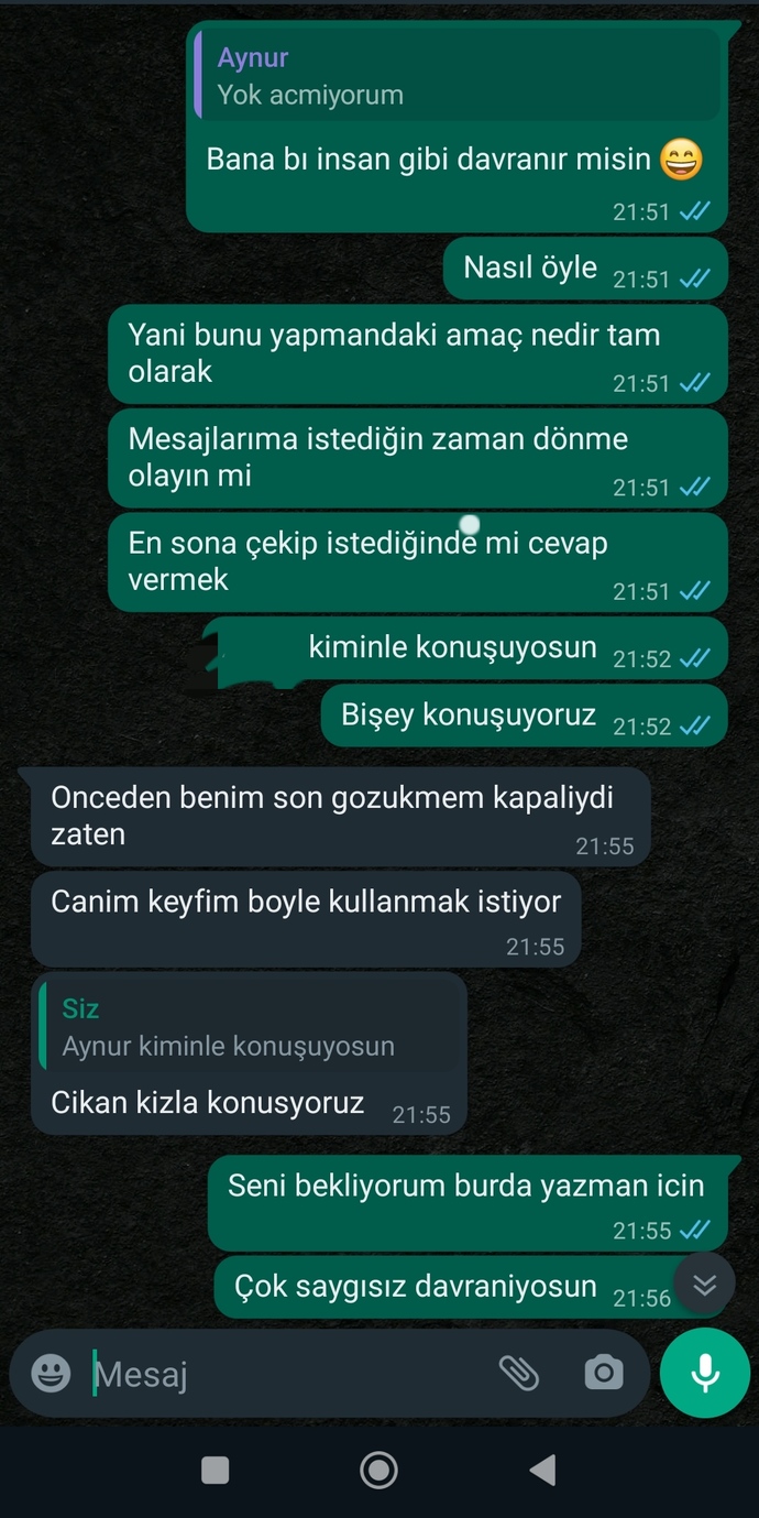 Kavga ettik ayrılmak istedi ama hala konuşuyor?