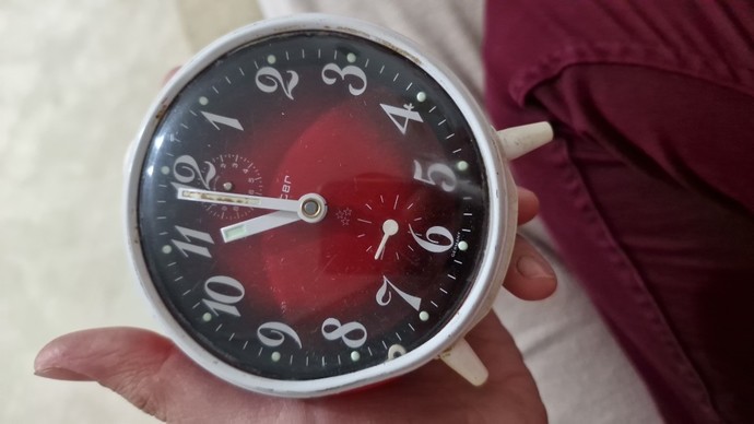 Elimde mekanik bir saat var çalışmıyor bunu bir saatçi ortalama kaça yapar biliyor musunuz?