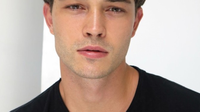 Bu Francisco Lachowski denen eleman yakışıklı tamam ama bir sürü yakışıklı ünlü var, kadınlar neden özellikle bu elemana hasta?