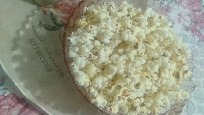 Evde film keyfi yapiyorumm🤗gelmek isteyen?