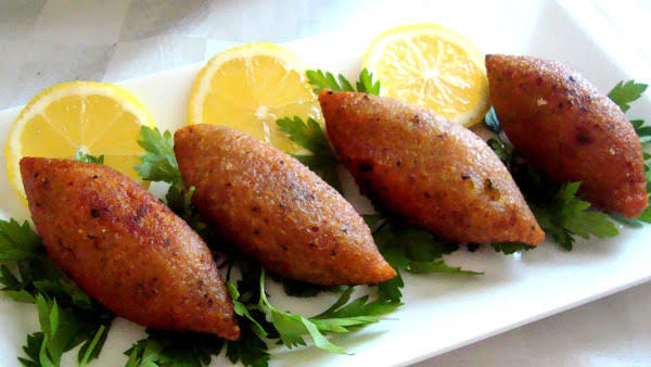 İçli köfte de limon sever misiniz?