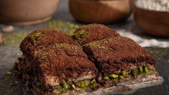 Soğuk baklava mı şerbetli baklava mı?