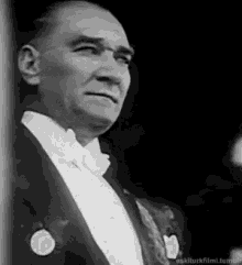 Belediye seçimlerine girseniz kazanır mısınız?