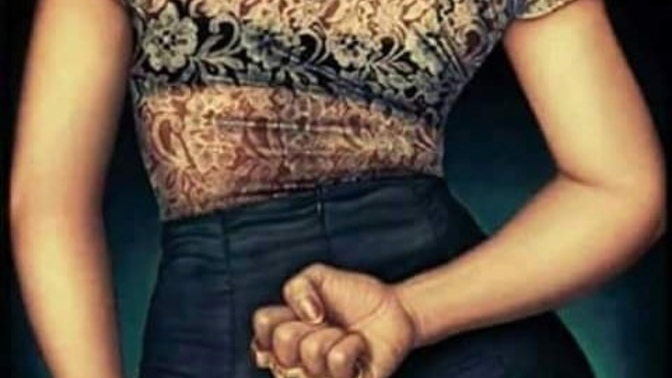 Kadınlar gerçekten ince ve nazikler mi, yoksa öyleymiş gibi mi yapıyorlar?