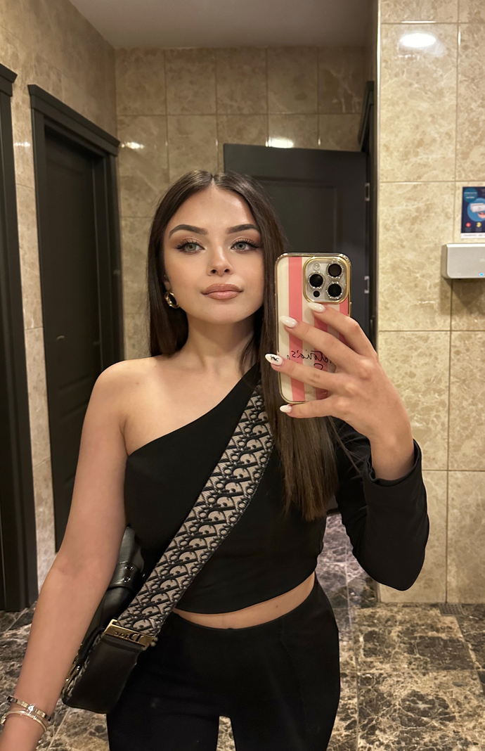 Hangi saç modeli yakışıyor sizce bana?