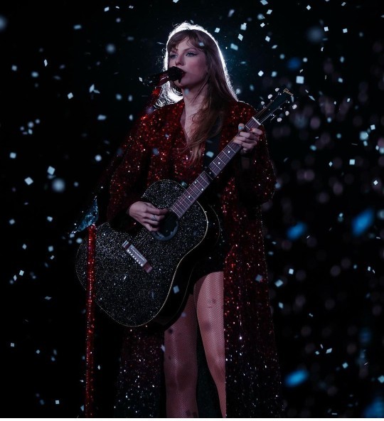Hangi şarkıcının konserine koşa koşa giderdiniz?